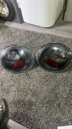 98-05 Volkswagen Beetle Tail Lights