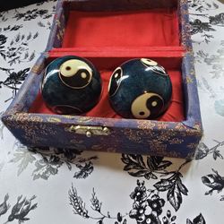Vintage Chinese Musical Metal Baoding Balls Yin Yang Design with Floral Case