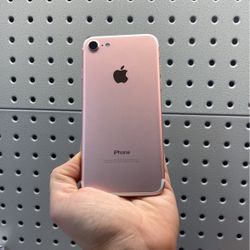 Iphone 7 / 32gb Rose Gold Unlocked 