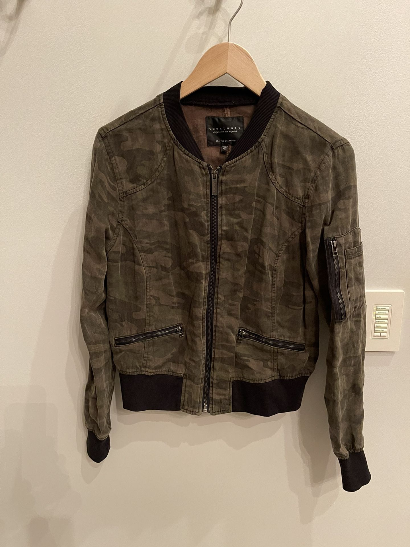 Women’s Jacket