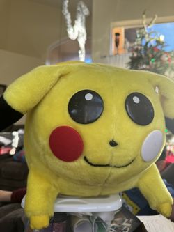 XL Plush Piccachu