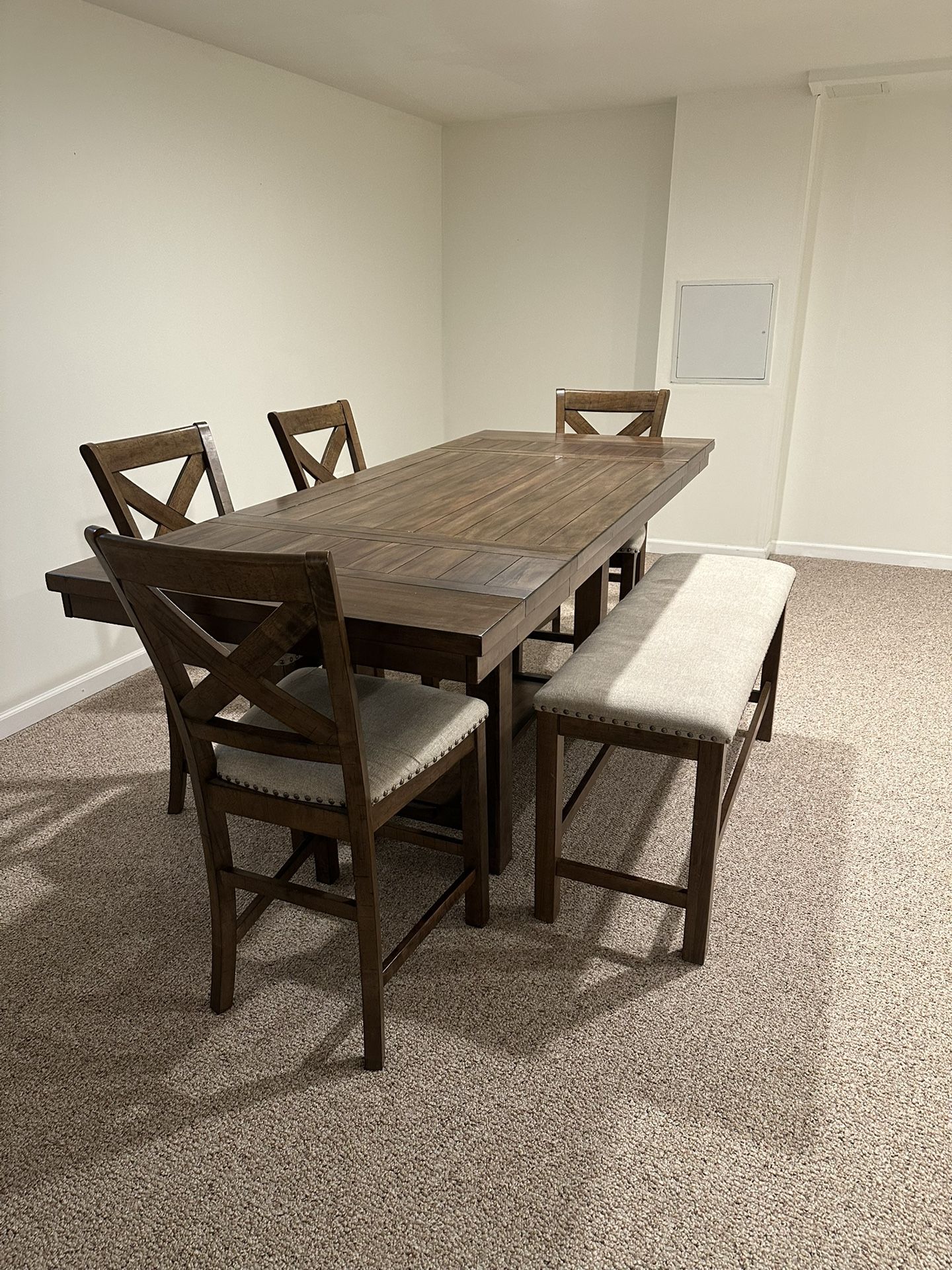 High top dining room table w/ chairs
