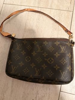 Louis Vitton small handbag