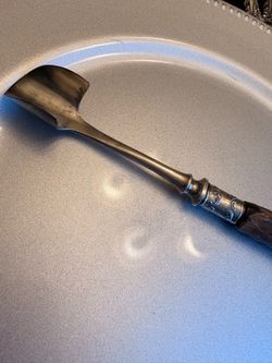 Antique Victorian/Edwardian Stag Horn Handle Stilton Cheese Scoop with Sterling Silver Ferrule