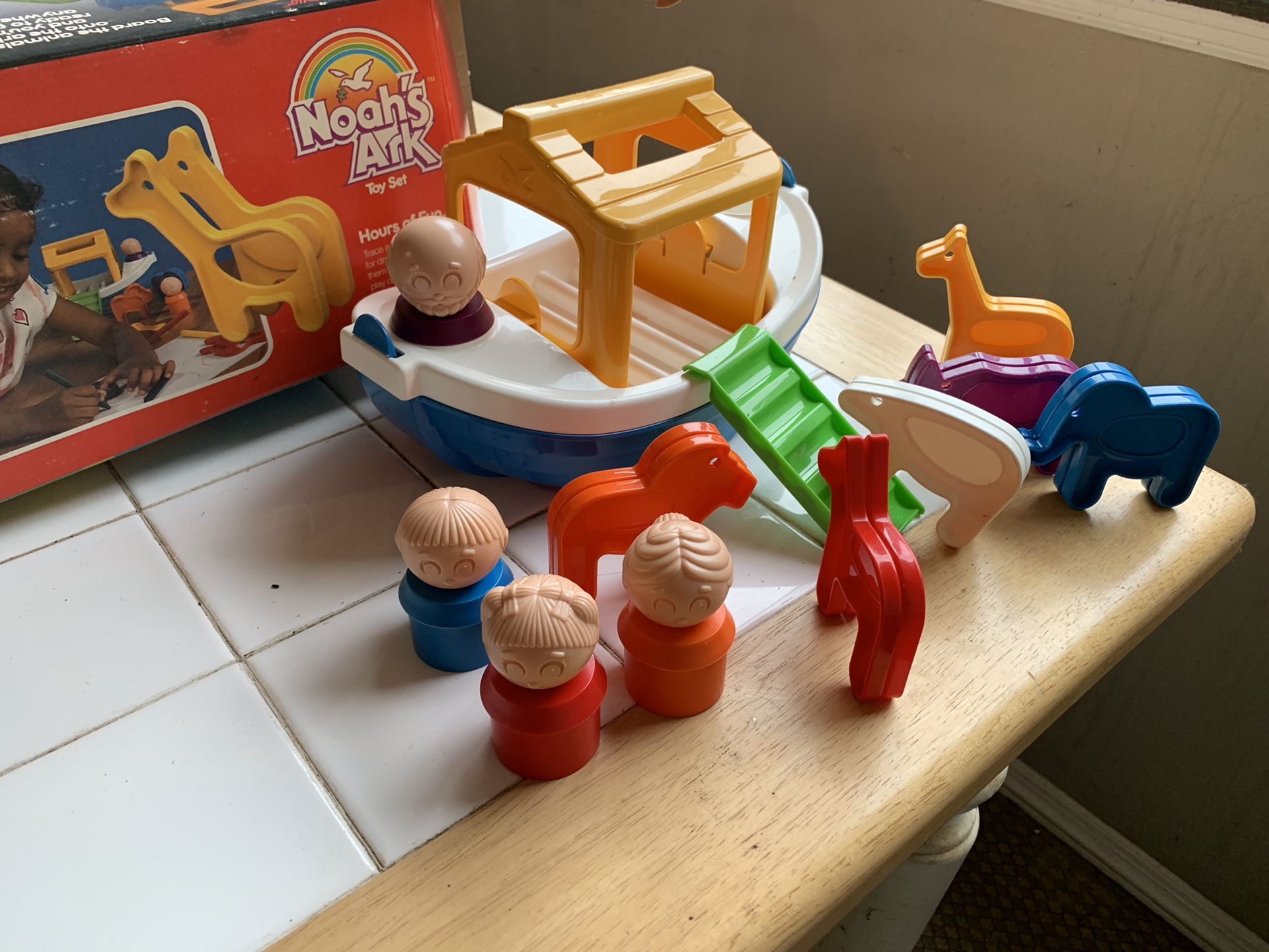 Vintage Tuppertoys Noah's Ark Toy Set with box for Sale in Shawnee
