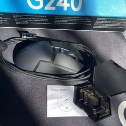 Logitech G502 Mouse + G240 Cloth Pad