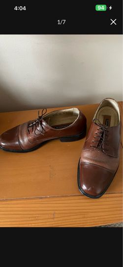 There very good shoes there leather shoes made in Brazil the color is two shade of brown the size is 9