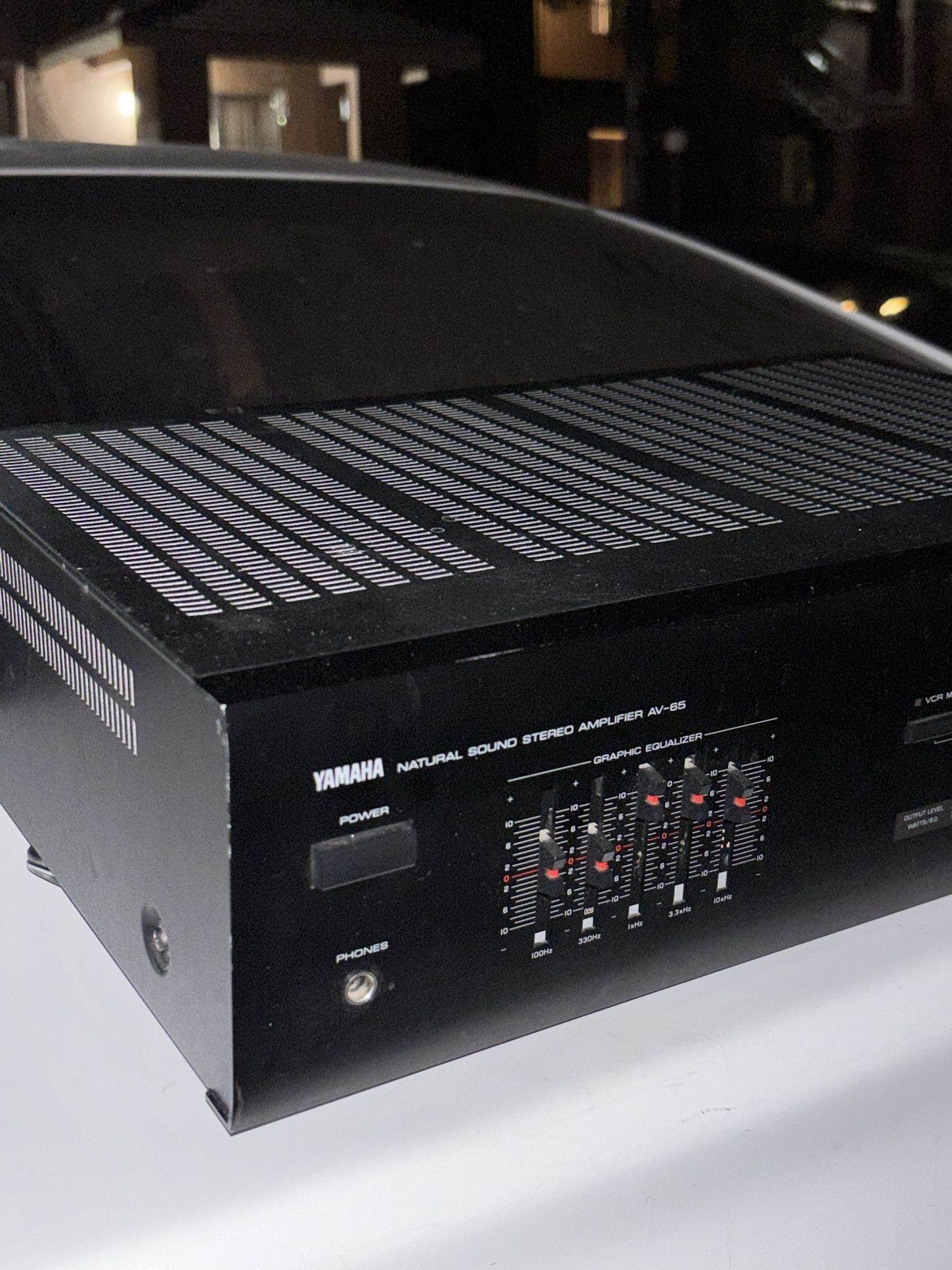 Yamaha Av-65 Stereo amp/receiver Built In EQ