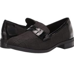 Clarks Women's Trish Rose Loafer