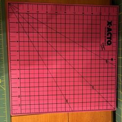 X-Acto New Sewing Cutting Square Mat 