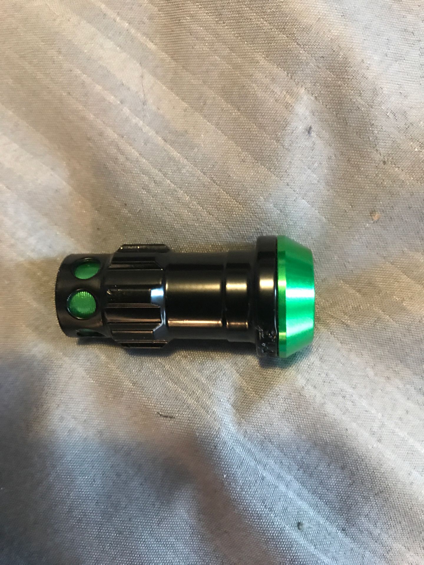 Black and green star Lugnuts