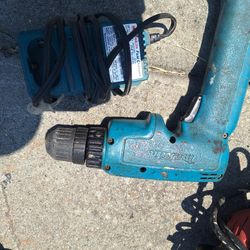 Makita Chordless Drill