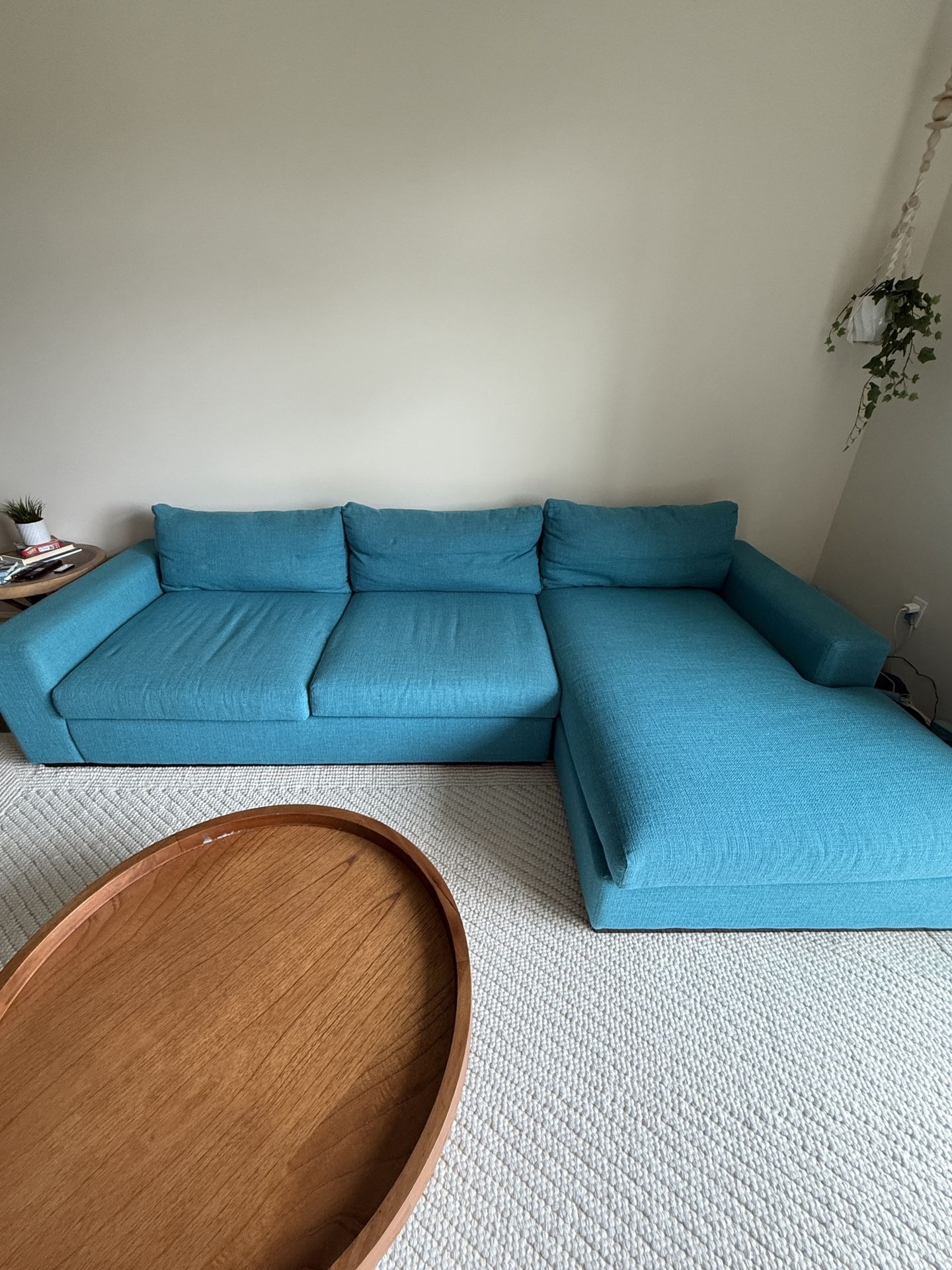 Joy bird Holt Sectional Aquatic Blue