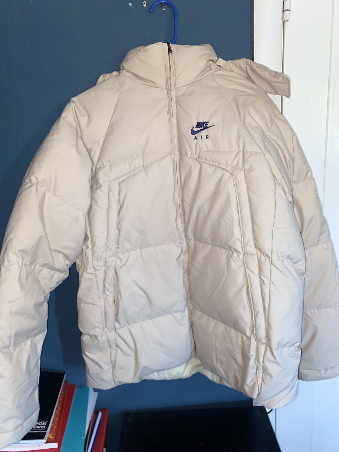 2000’s Nike Puffer Jacket Beige
