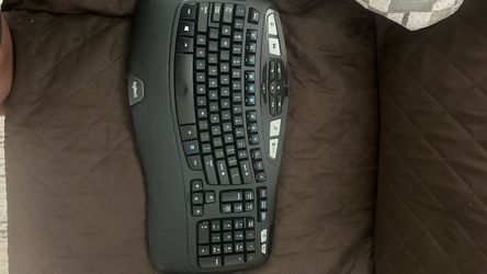 Logitech Multimedia keyboard
