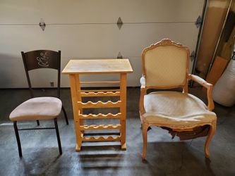 2 Free Chairs and 1 Wine Stand