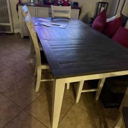 Dinning Room Table