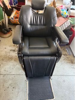 Barber chair