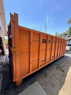 35 Yard Dumpster – Women’s Month Maximum Capacity Deal