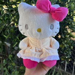 Hello Kitty Plushie 