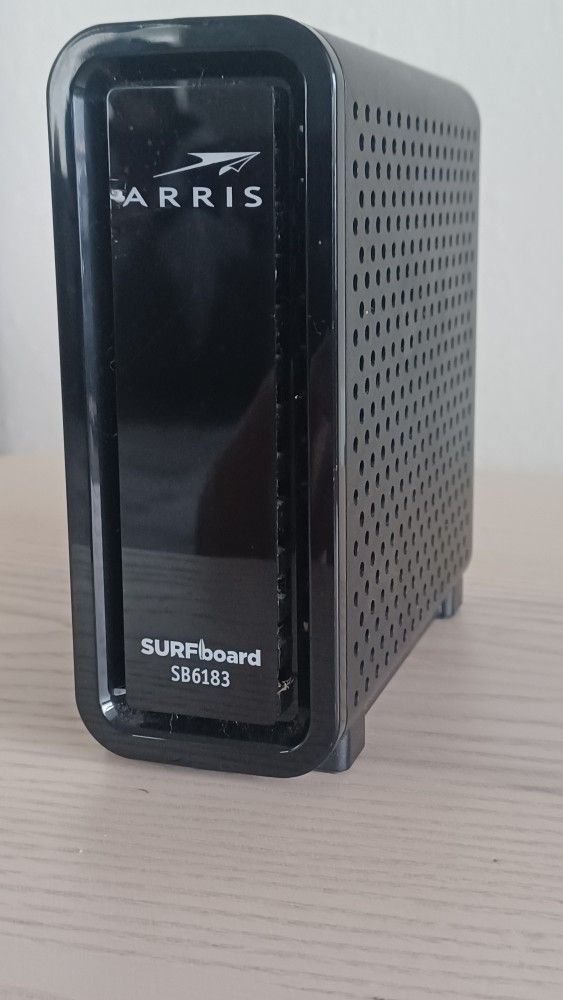 ARRIS Surfboard SB6183 DOCSIS 3.0 Cable Modem β $20