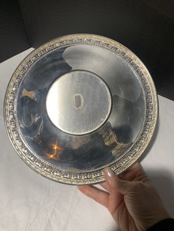 Antique Wallace Silverplate Platter #6542 10.5” Diameter