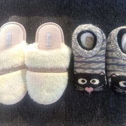 Set Of 2 Lil Girls House Slippers ✨$5 For BOTH Pairs✨