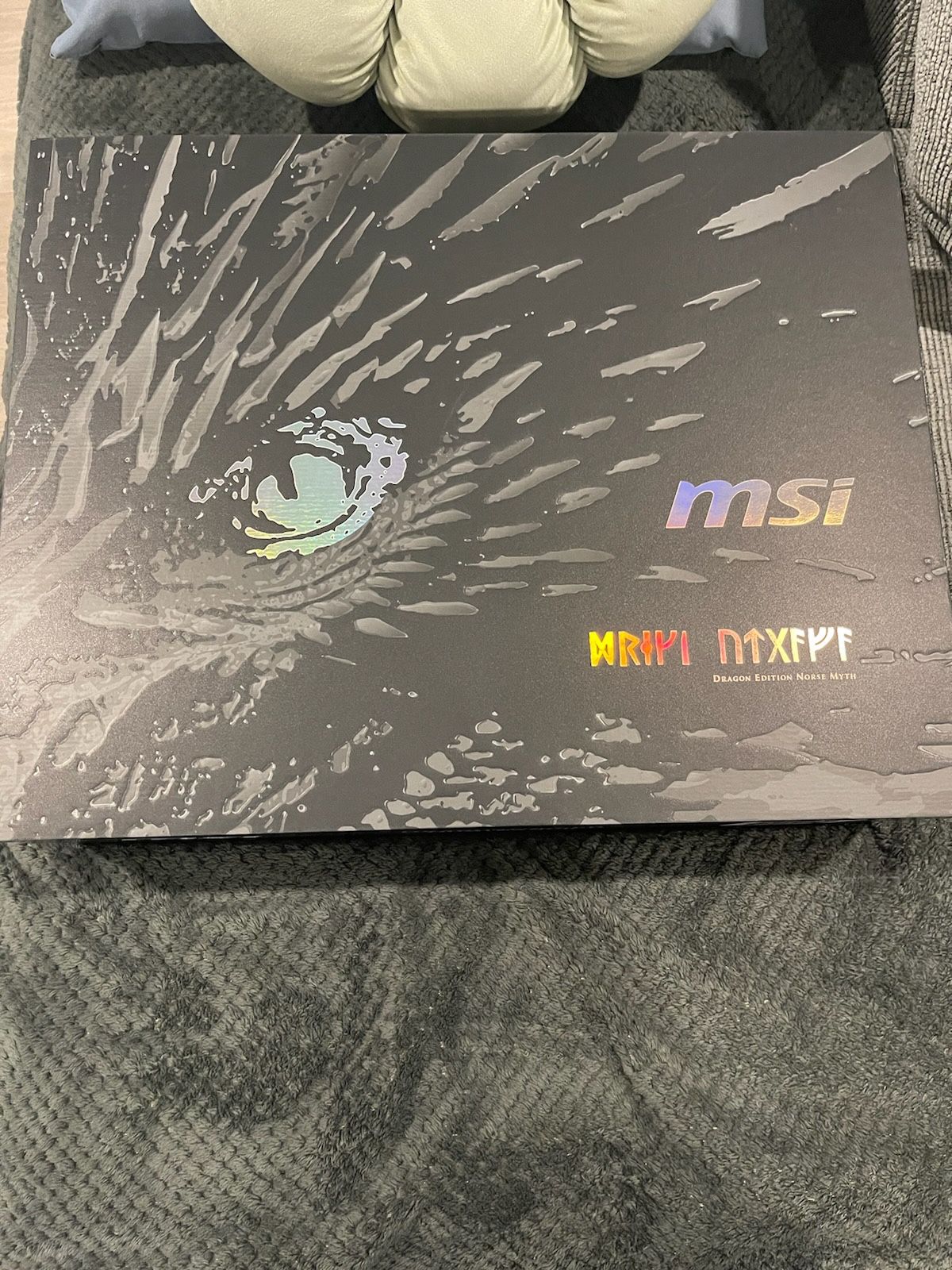 MSI Titan 18 HX 
