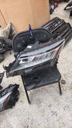 Outlander headlight 2020