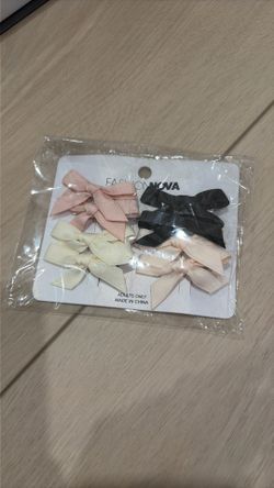 Bow Tie Clips
