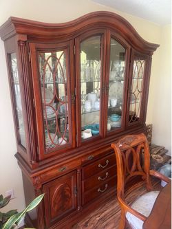 Traditional Cherry Wood Dining Set with China Cabinet & 6 Chairs