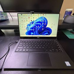 Dell XPS 13 Laptop (9370) – i7 • 8GB RAM • Windows 11