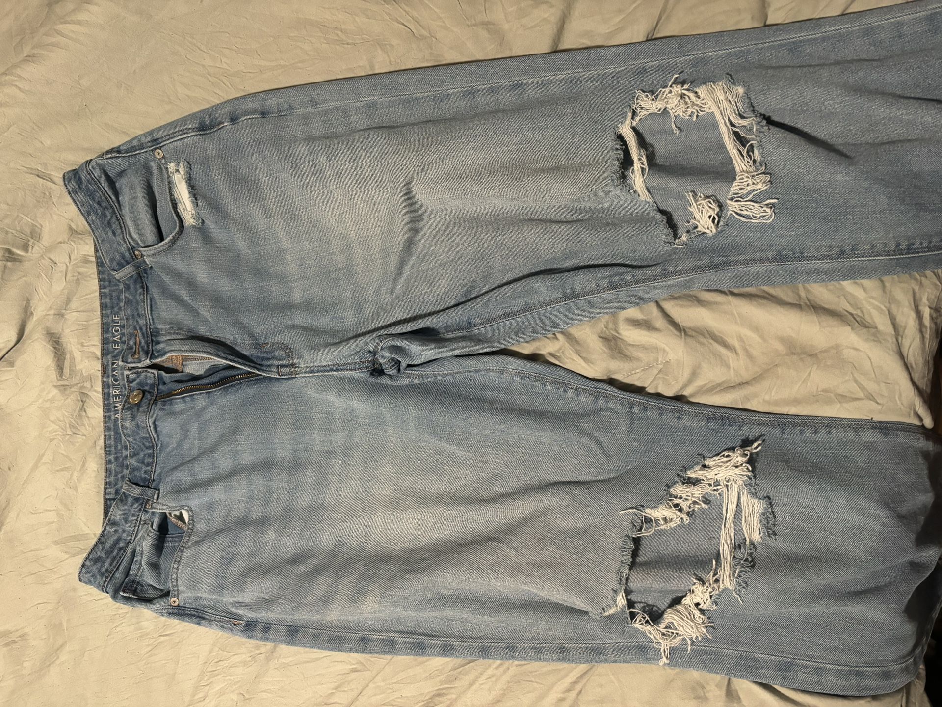 Women’s Jeans & T Shirts
