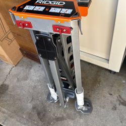 RIDGID AC9956, super clamp Portable Work Station Used,1 Time $100