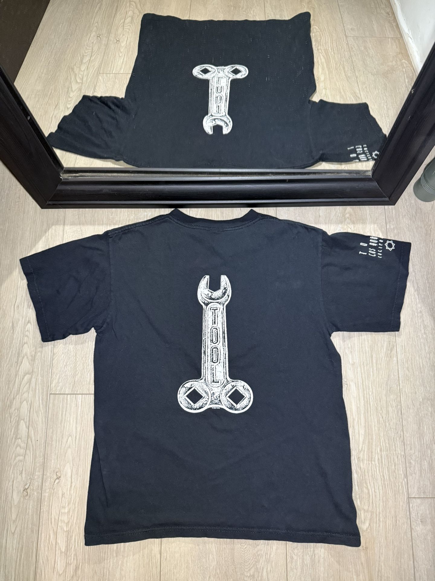 Vintage / Y2K Rare 2009 Tool Wrench Shirt