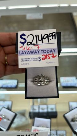 Diamond ring