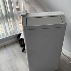 Portable air conditioner