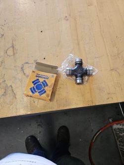 Precision Universal Joint
