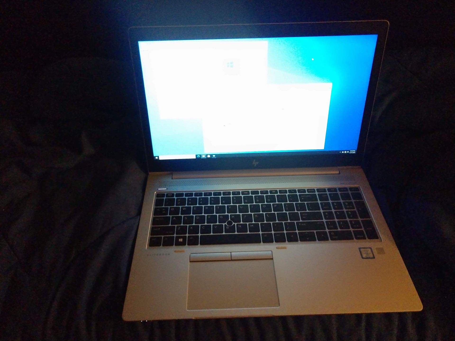 HP EliteBook High End Business Laptop