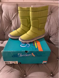 Woman Sketchers Boots