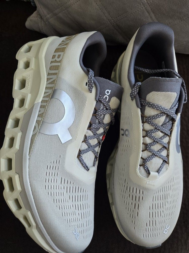 New! On Cloud Monster Men's Size 11.5 Shoes