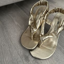 Gold Heels Size 8