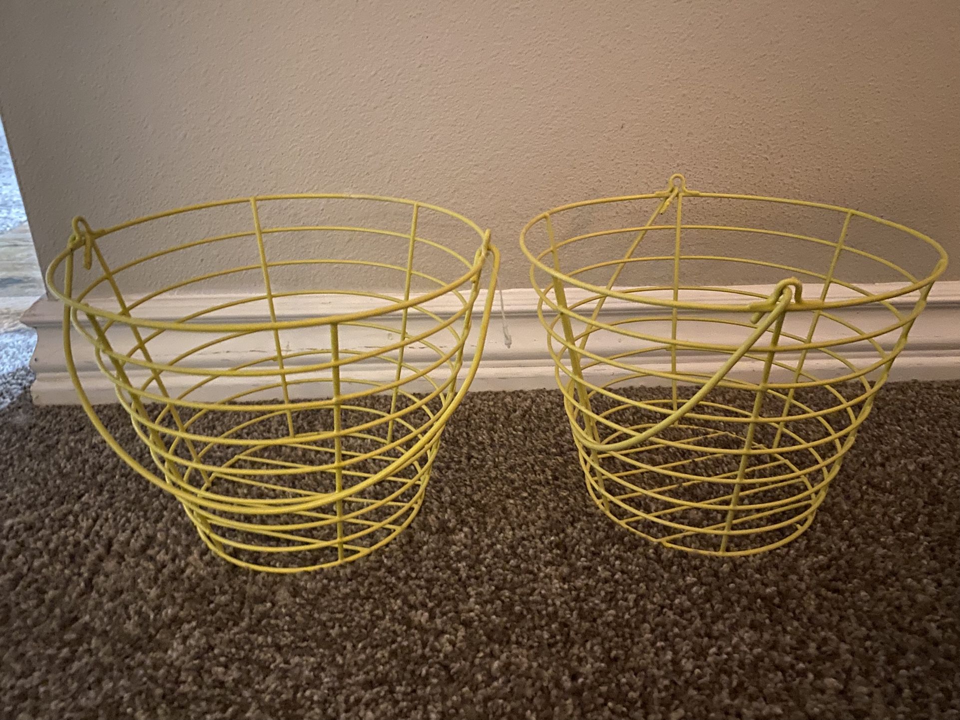 Set of 2 Wire Yellow Baskets New