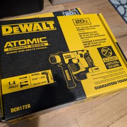 Dewalt Atomic Rotary hammer 20v Brushless NEW