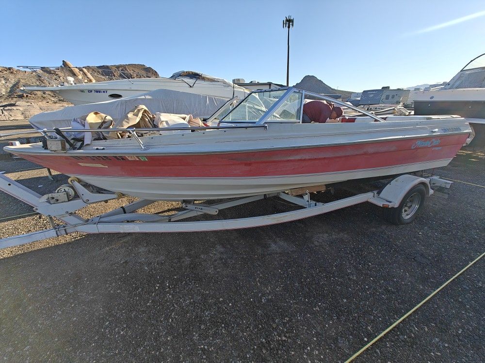 1988 EBKO 18 Foot Boat Needs Work