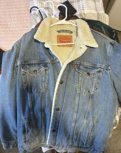 Levi Sherpa Jacket