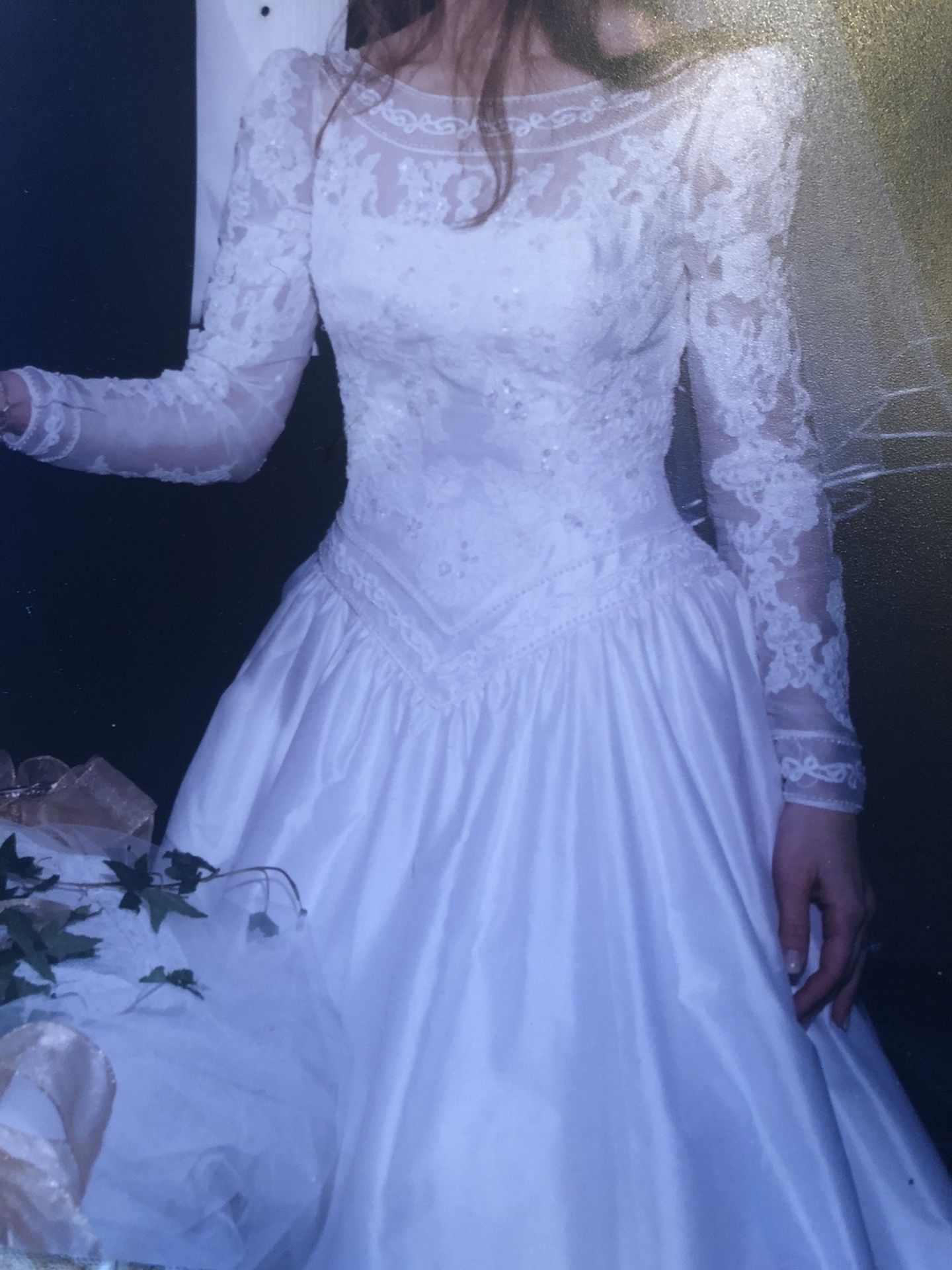 Wedding Dress Size 4/6 - Gorgeous