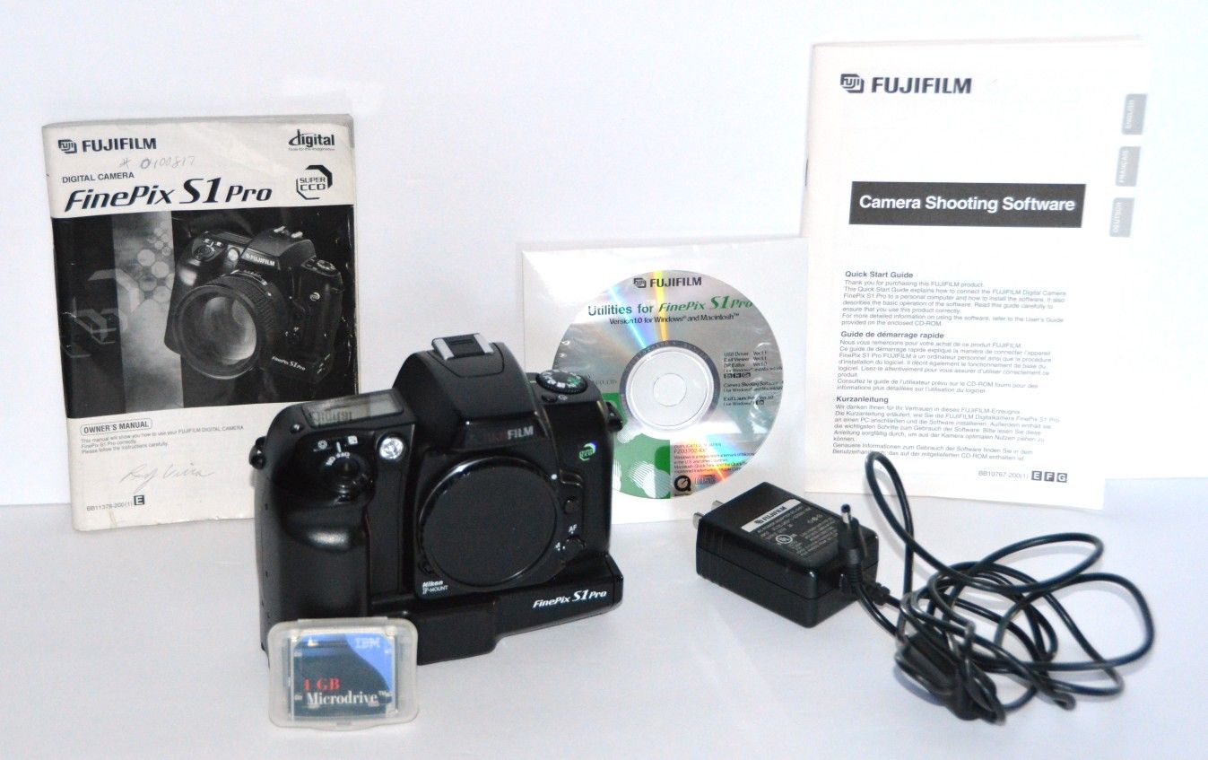 Fuji S1 Pro digital camera