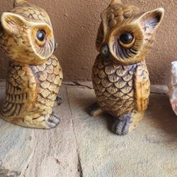 Fine porcelain owls figurines 