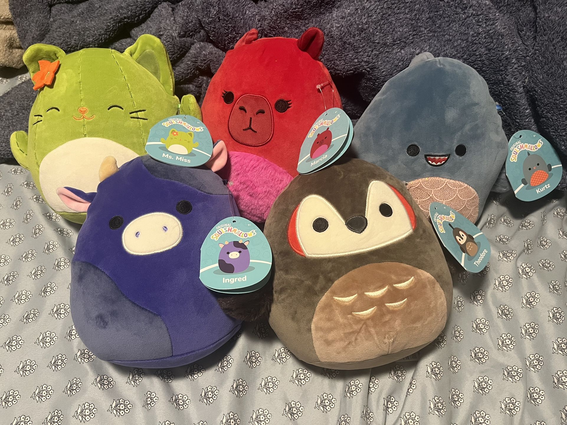8” Squishmallows